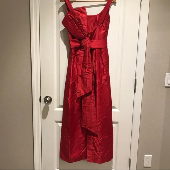 Red Carolina Herrera Dress - Picture 2 of 3
